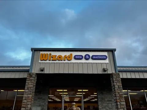 Wizard Bins & Auctions - Lakeport storefront in Lakeport, CA