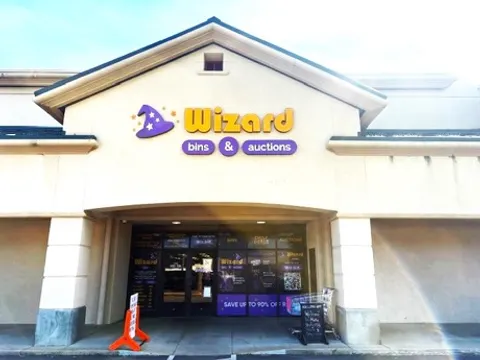 Wizard Bins & Auctions - Redding storefront in Redding, CA